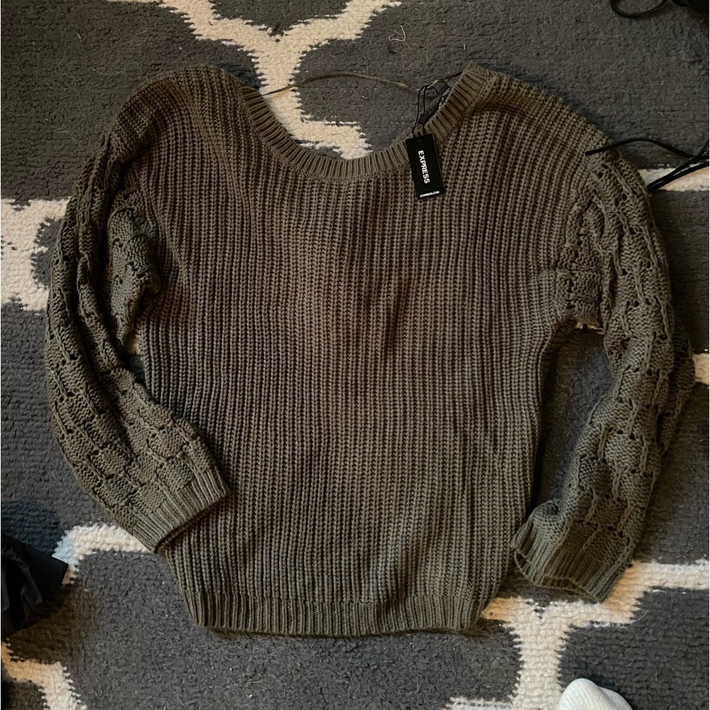 Green express criss cross back sweater nwt